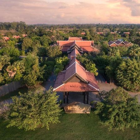 Mane Hariharalaya Hotel Siem Reap Buitenkant foto