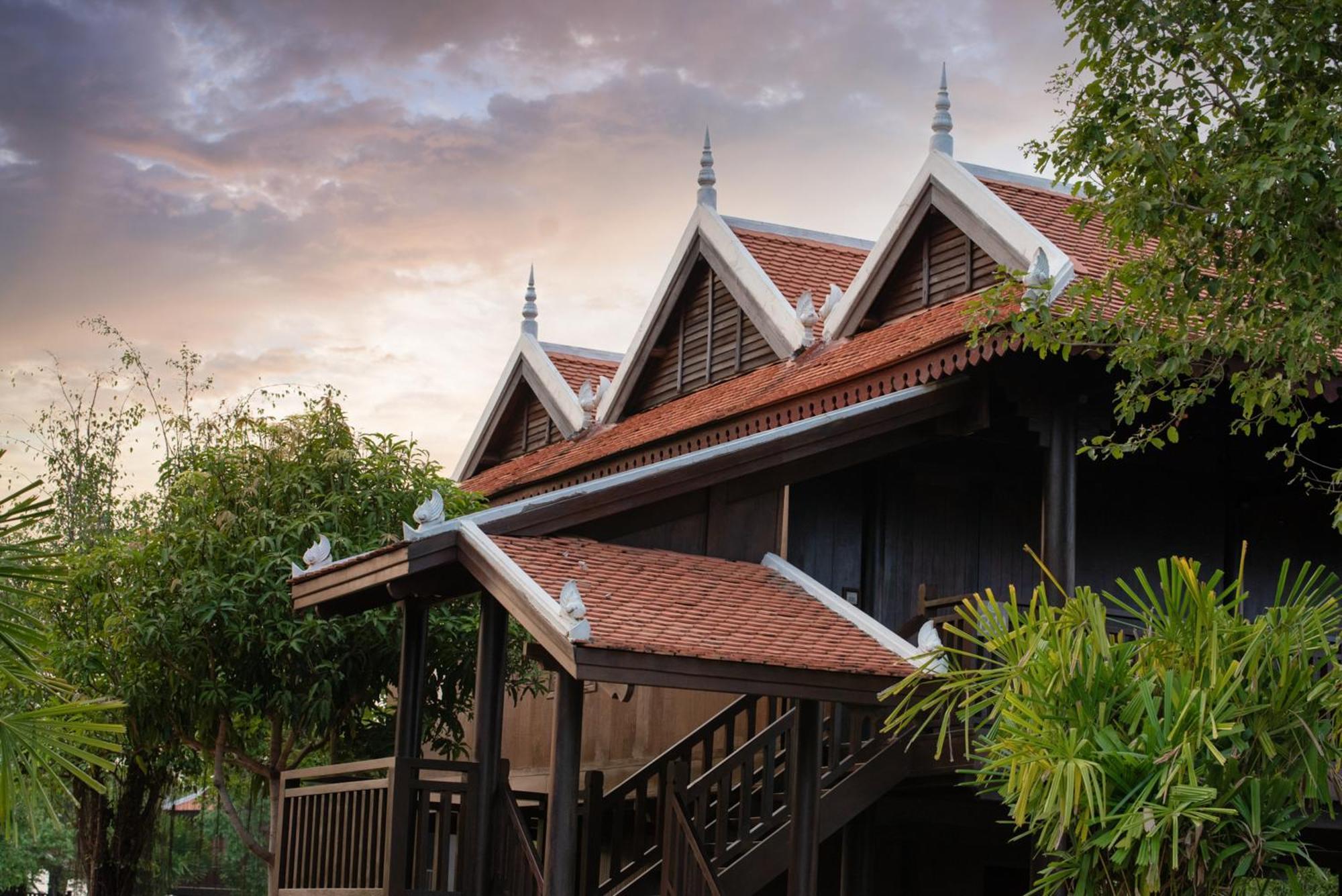 Mane Hariharalaya Hotel Siem Reap Buitenkant foto