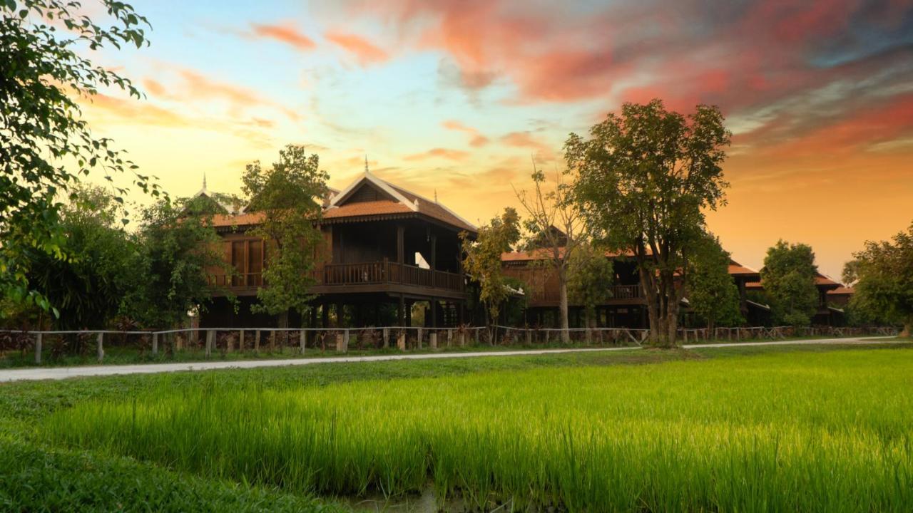 Mane Hariharalaya Hotel Siem Reap Buitenkant foto