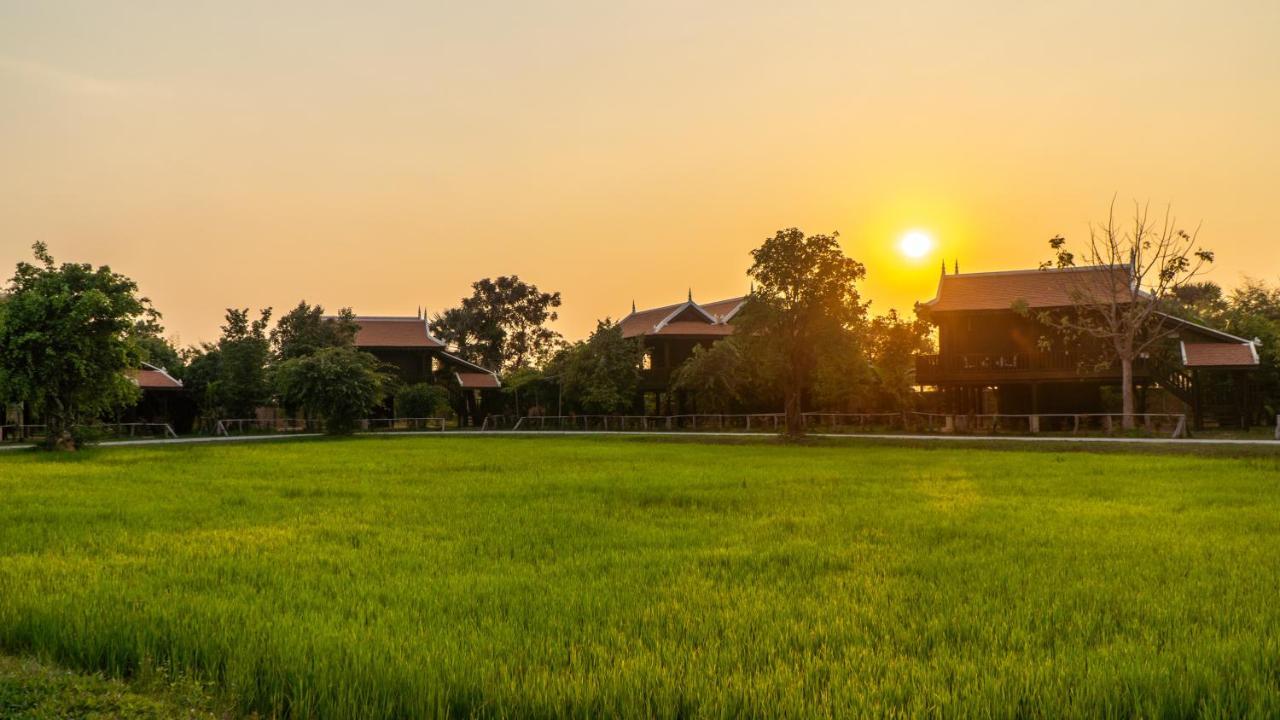Mane Hariharalaya Hotel Siem Reap Buitenkant foto
